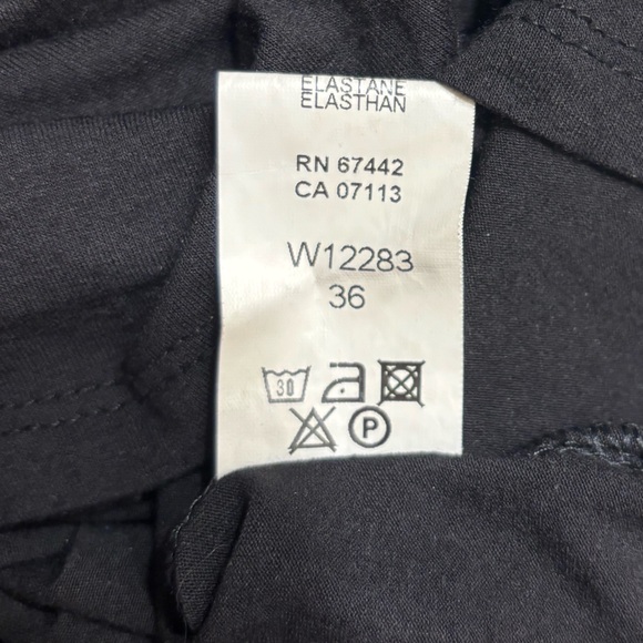 Peruzzi Elegant Rosette Rouching RuffleTop - Picture 4 of 4